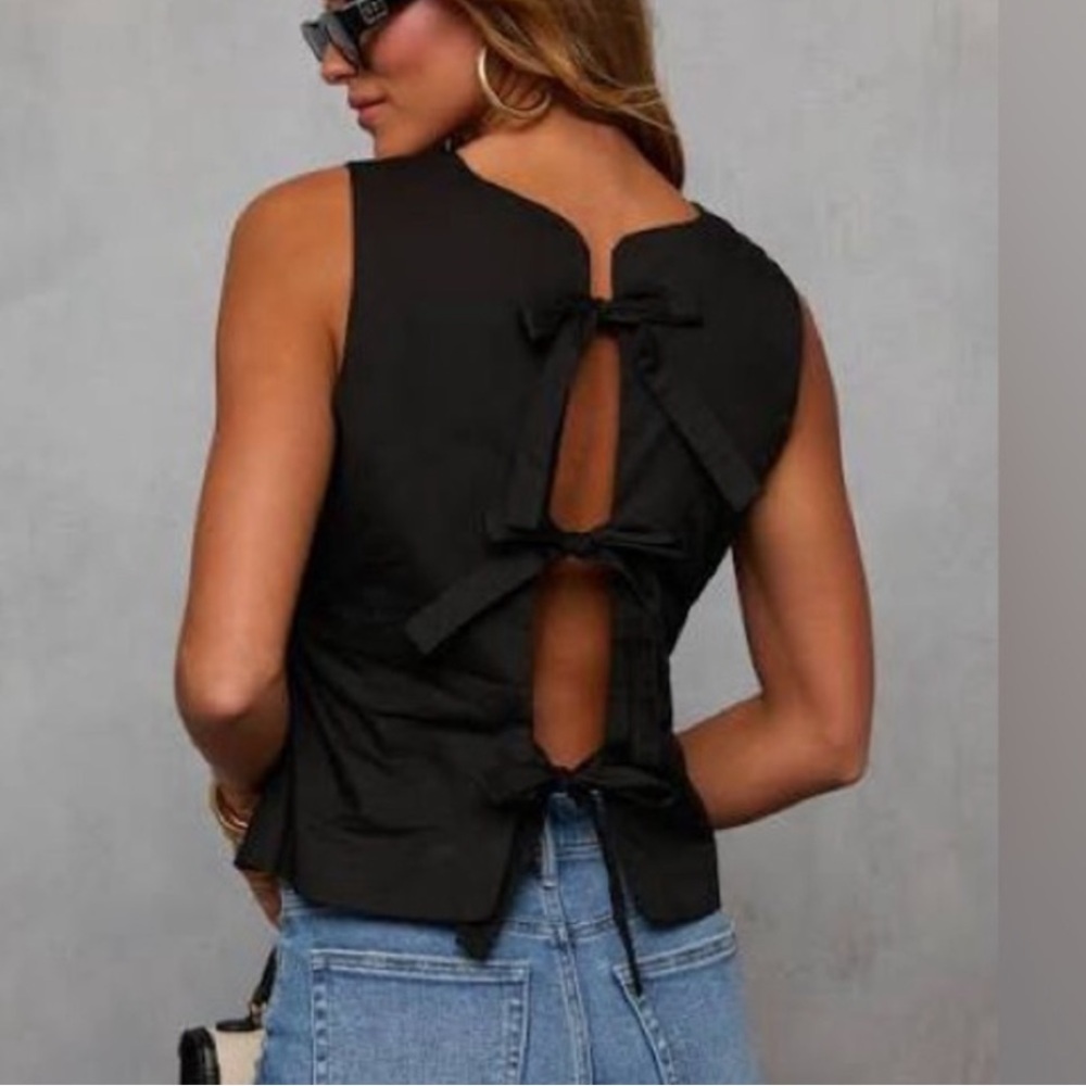 VICI COLLECTION Jaida Back Tie Top medium